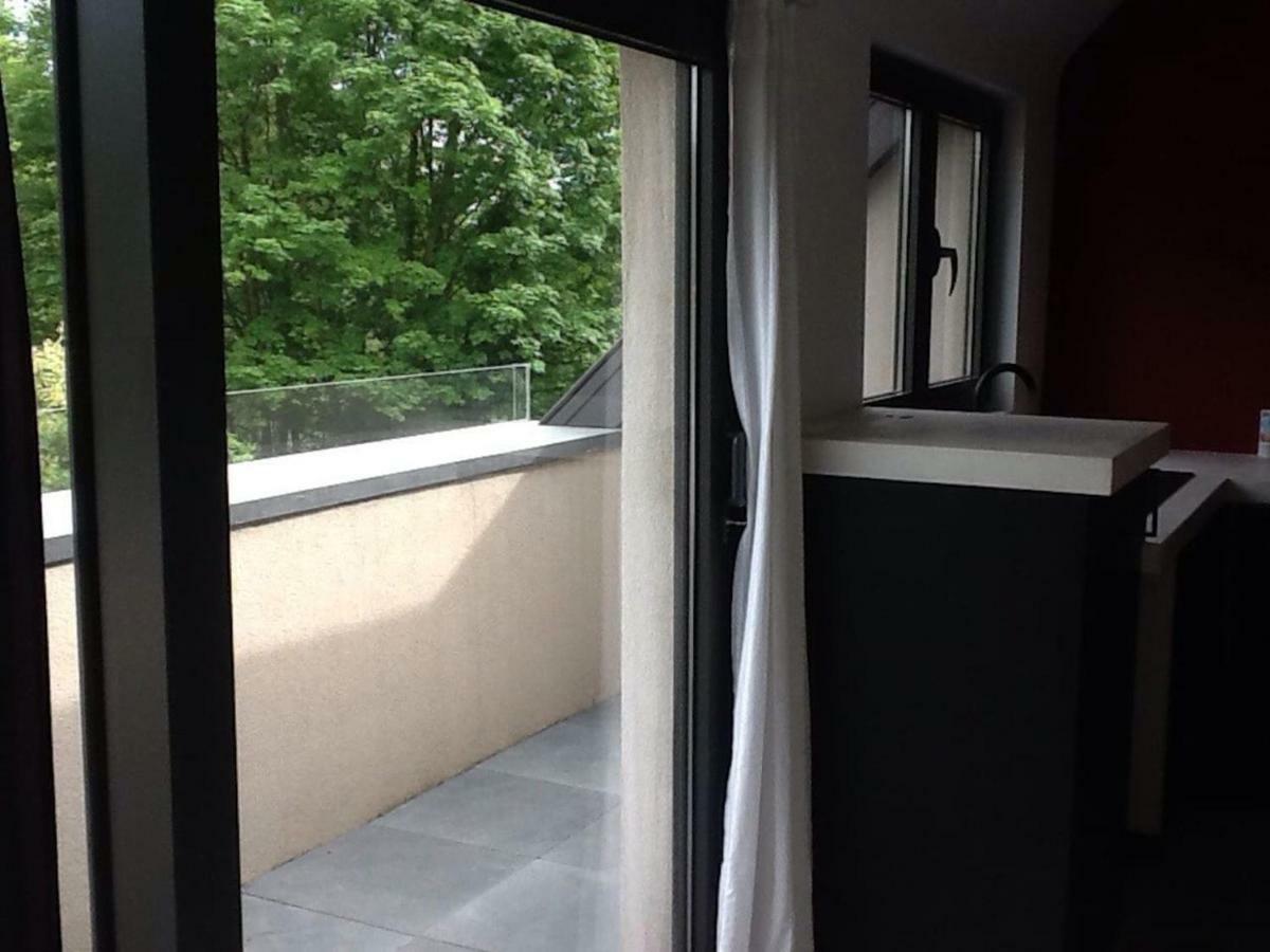 Akker Duplex Apartment Mortsel Exterior photo